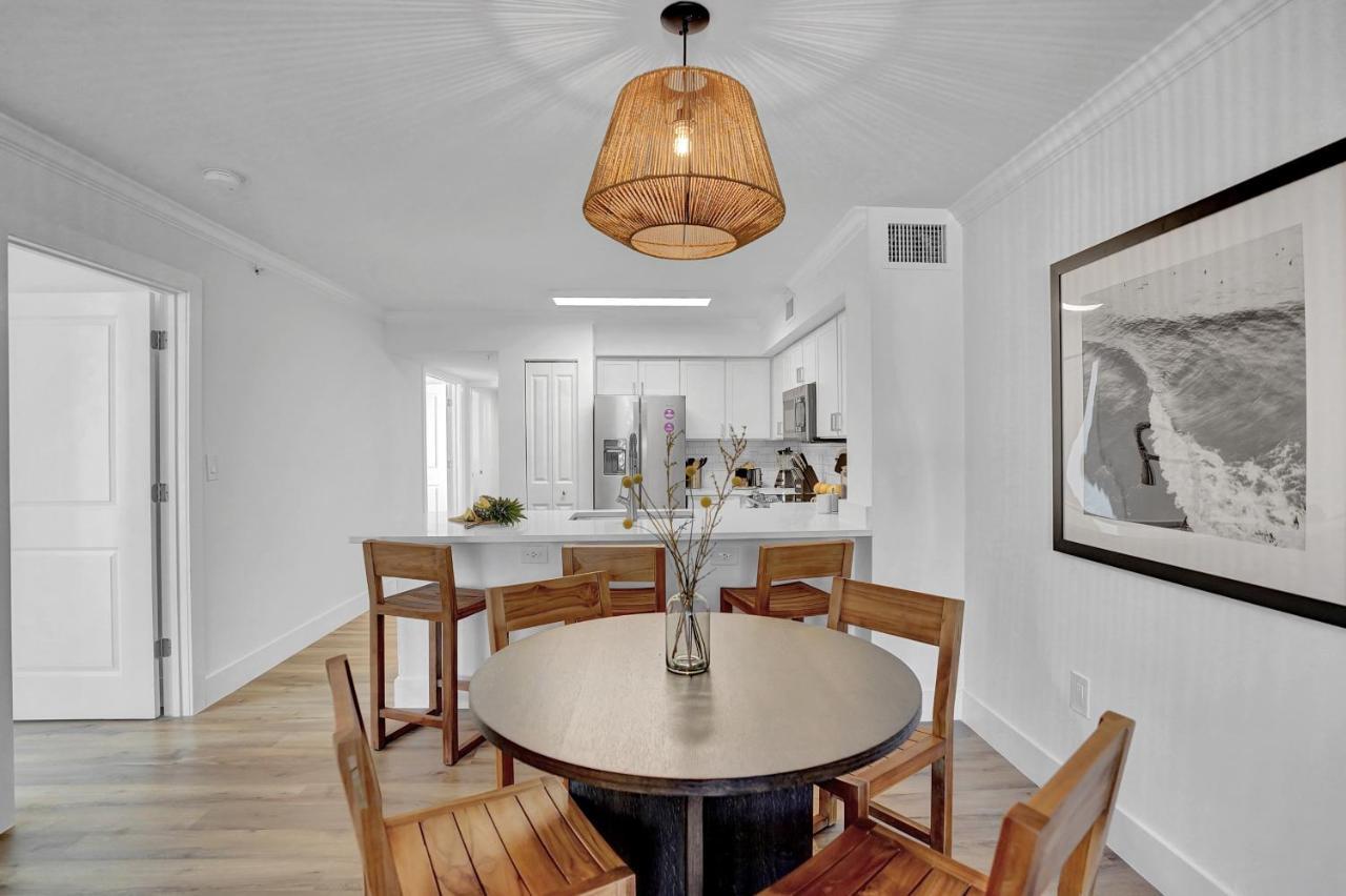 Dharma Home Suites Coral Gables At Gables Grand Plaza Miami Zewnętrze zdjęcie