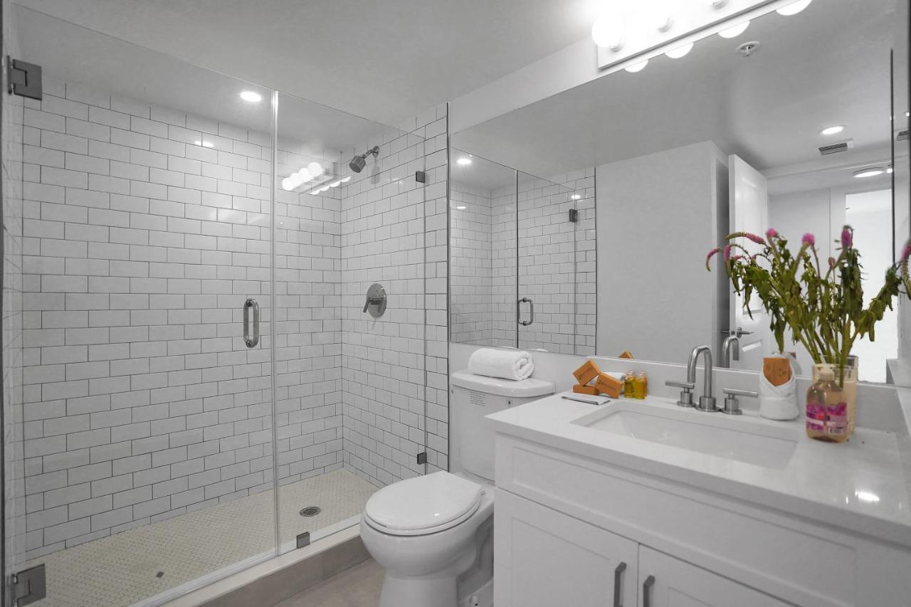 Dharma Home Suites Coral Gables At Gables Grand Plaza Miami Zewnętrze zdjęcie