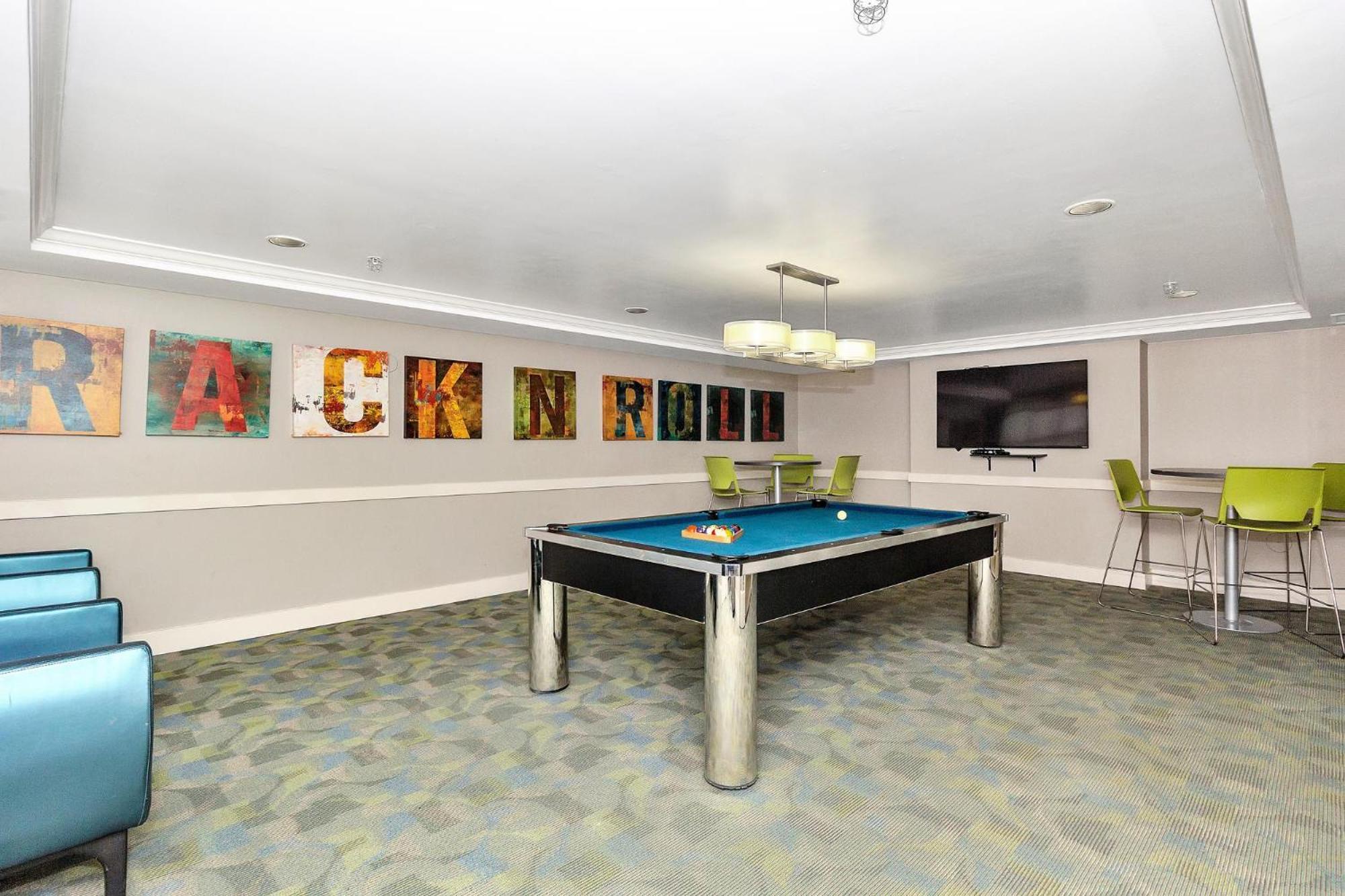 Dharma Home Suites Coral Gables At Gables Grand Plaza Miami Pokój zdjęcie