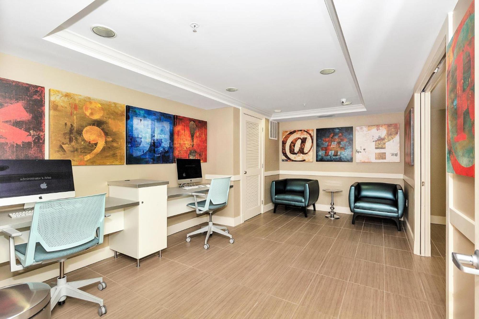 Dharma Home Suites Coral Gables At Gables Grand Plaza Miami Pokój zdjęcie